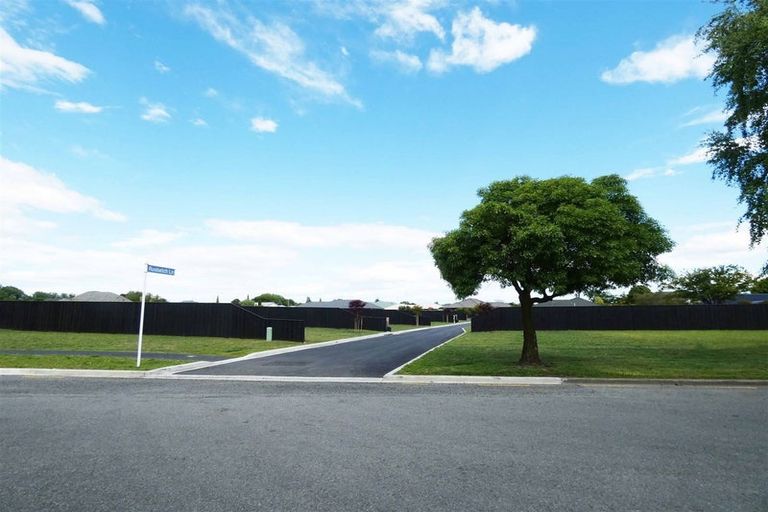 Photo of property in 1 Rusbatch Lane, Belfast, Christchurch, 8051