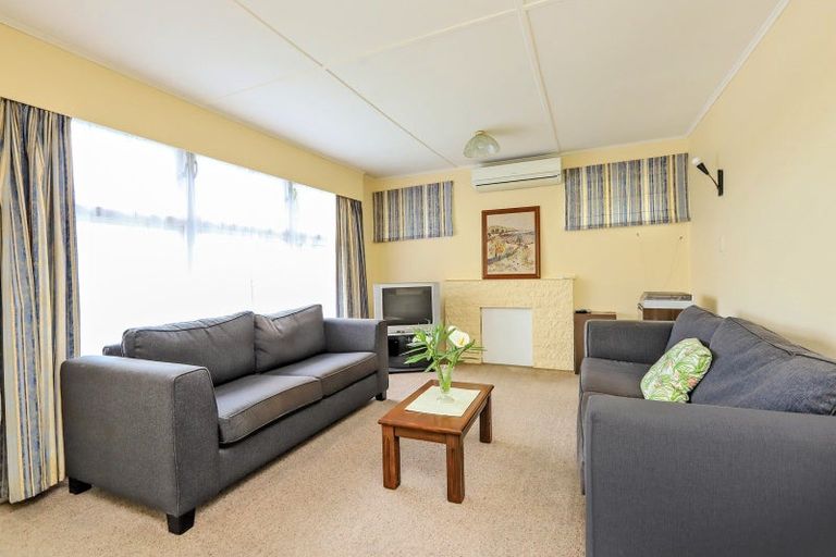 Photo of property in 40 Oldham Avenue, Onekawa, Napier, 4110