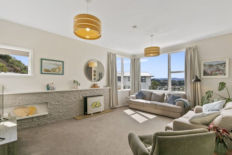 Photo of property in 41 Priscilla Crescent, Kingston, Wellington, 6021