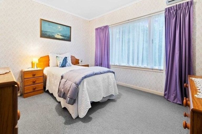 Photo of property in 58 Royal Road, Massey, Auckland, 0614