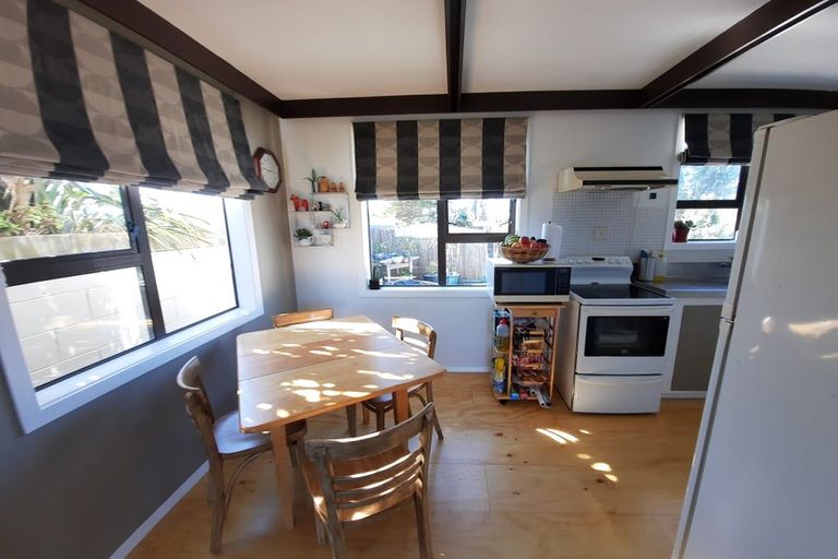 Photo of property in 11b Lomita Road, Johnsonville, Wellington, 6037