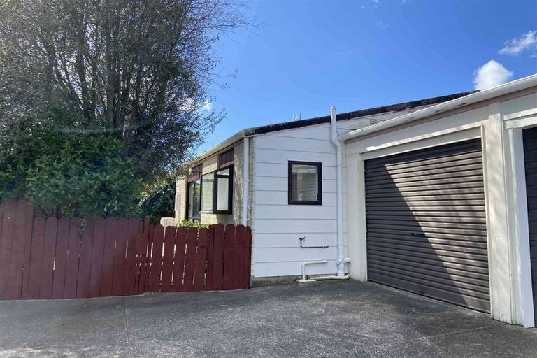 Photo of property in 1/55a Pakuranga Road, Pakuranga, Auckland, 2010