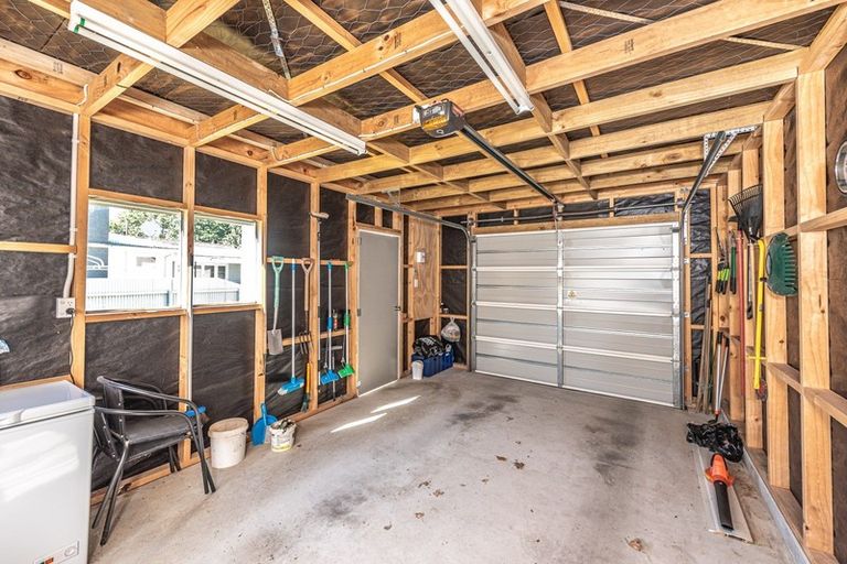 Photo of property in 94 Anzac Parade, Whanganui East, Whanganui, 4500