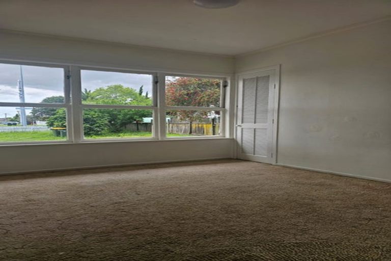 Photo of property in 6 Buckland Road, Mangere East, Auckland, 2024