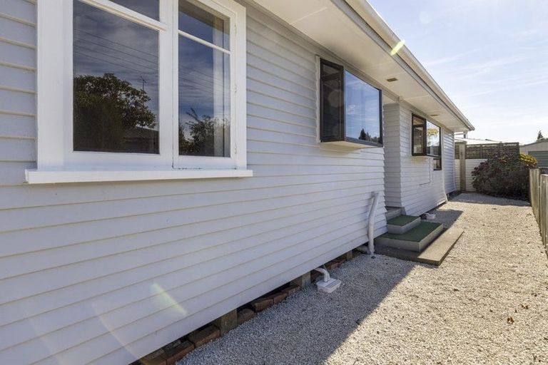 Photo of property in 24 Lucas Street, Riversdale, Blenheim, 7201