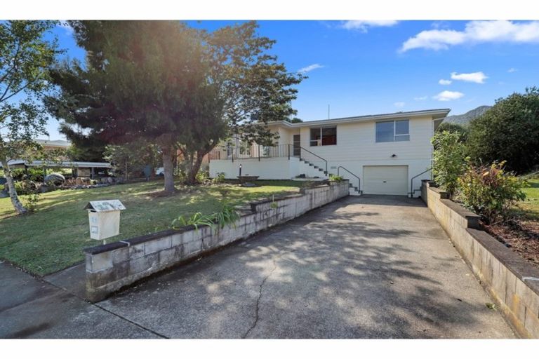 Photo of property in 21 Carlton Street, Te Aroha, 3320