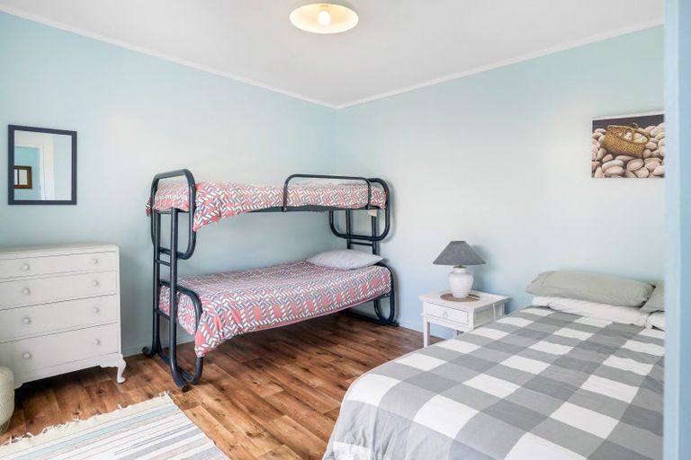 Photo of property in 97 Mahinepua Road, Kaeo, 0478