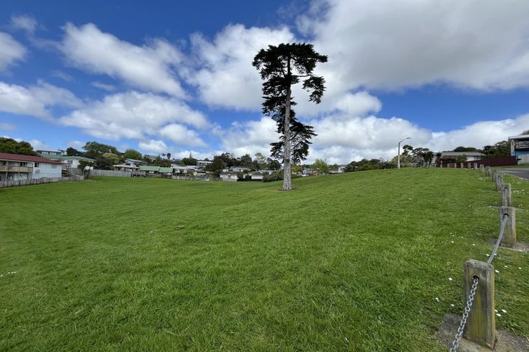 Photo of property in 87 Keegan Drive, Massey, Auckland, 0614