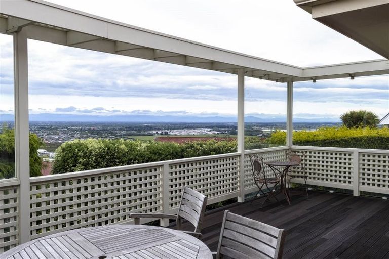 Photo of property in 16 Michael Avenue, Mount Pleasant, Christchurch, 8081