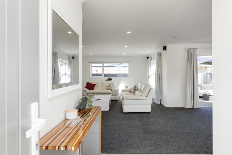 Photo of property in 98 Ferguson Street, West End, Palmerston North, 4412
