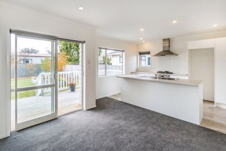 Photo of property in 333 Breezes Road, Aranui, Christchurch, 8061