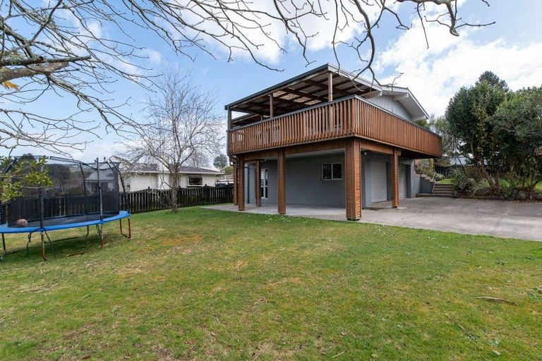 Photo of property in 2 Peachgrove Terrace, Hillcrest, Rotorua, 3015