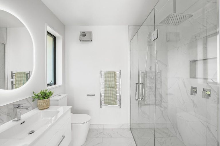 Photo of property in 9 Silverwood Lane, Leamington, Cambridge, 3495