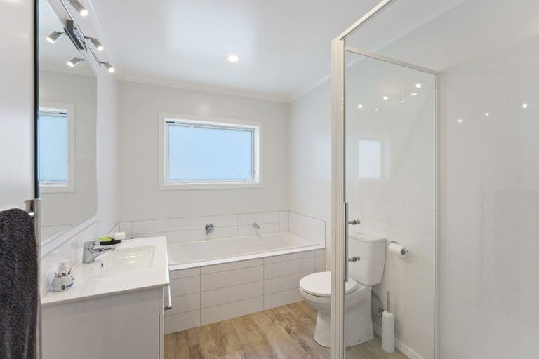 Photo of property in 19d Dunstan Street, Otaki, 5512