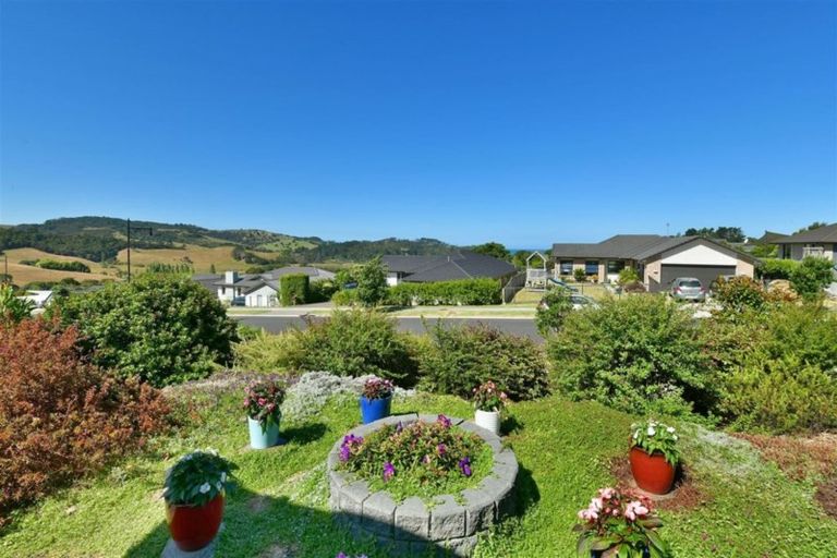 Photo of property in 40 Beachwood Drive, Hatfields Beach, Orewa, 0931