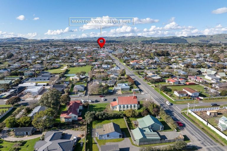 Photo of property in 102 Jellicoe Street, Martinborough, 5711