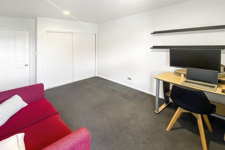 Photo of property in 9a Crohane Place, Addington, Christchurch, 8024