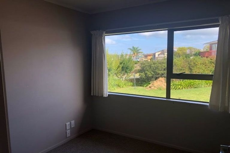 Photo of property in 23 Arohia Place, Snells Beach, 0920