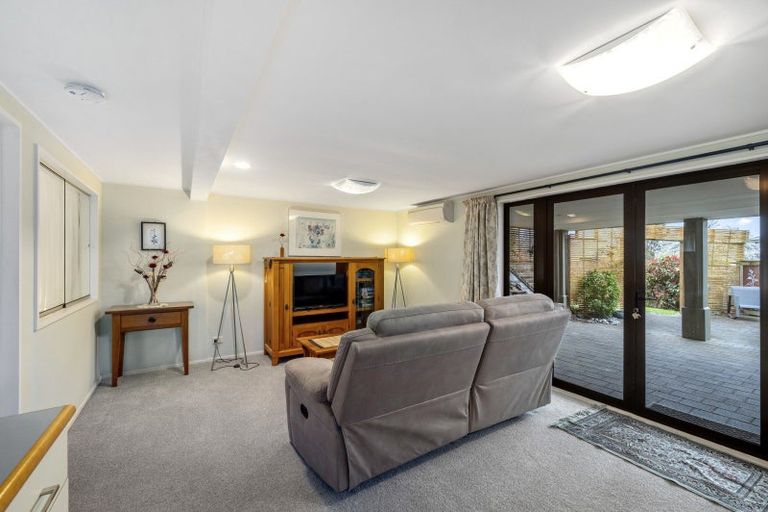 Photo of property in 35 Taharepa Road, Hilltop, Taupo, 3330