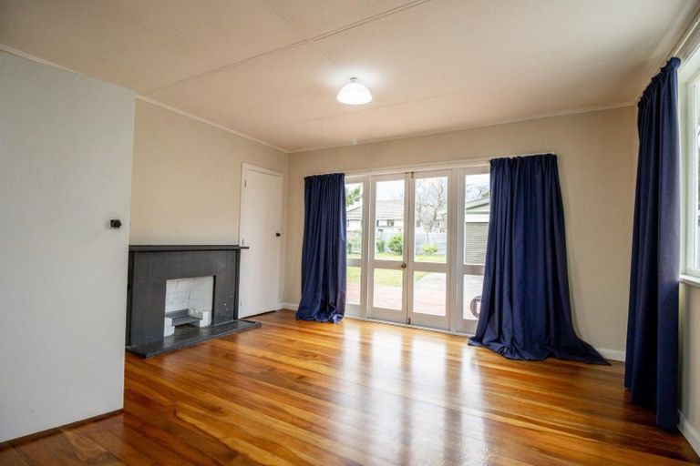 Photo of property in 33 Galway Avenue, Hokowhitu, Palmerston North, 4410