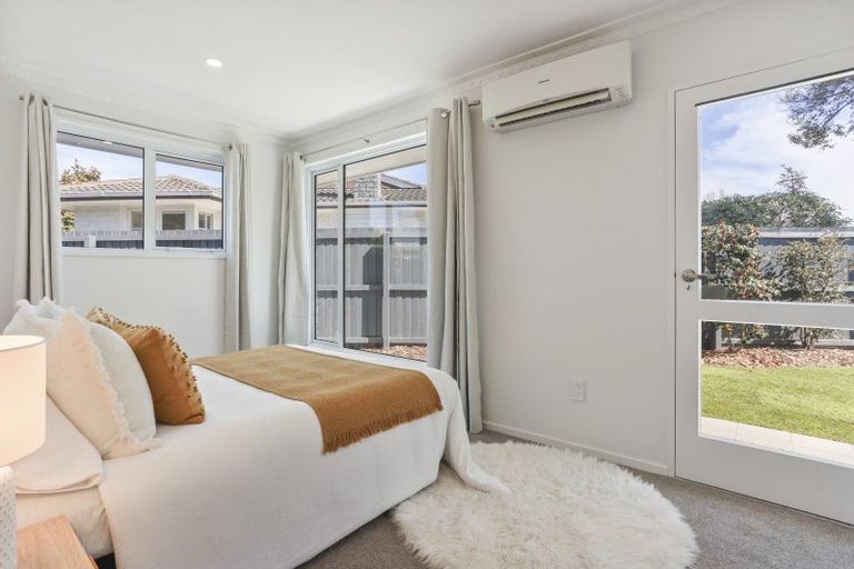 Photo of property in 2/4 Gothic Place, Ilam, Christchurch, 8041