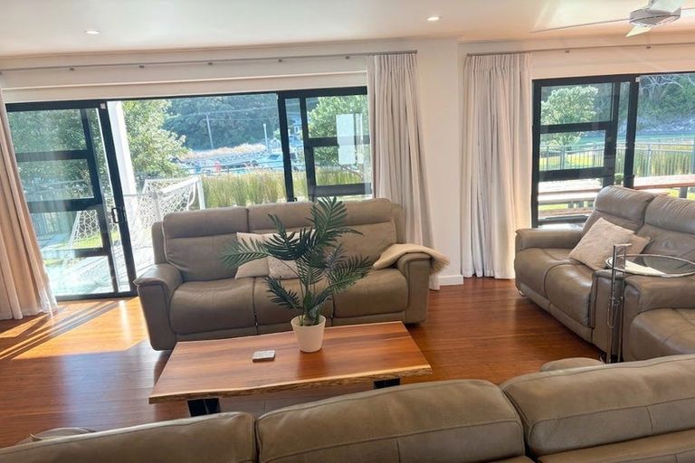 Photo of property in 16/6 The Marina, Tairua, 3508