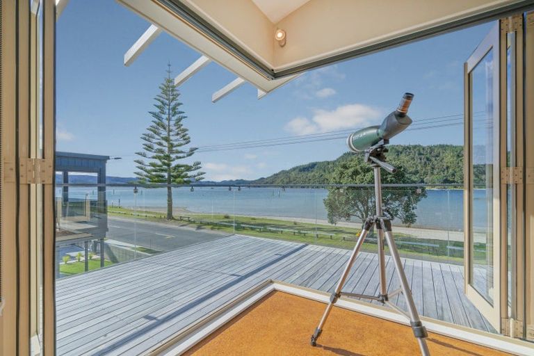 Photo of property in 509a Beach Road, Whangamata, 3620