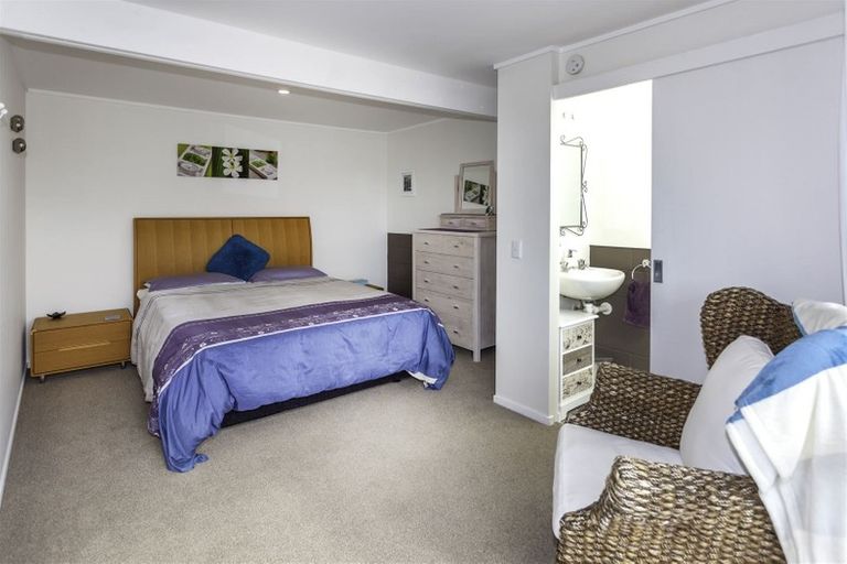 Photo of property in 37b Mount Avenue, Pauanui, Hikuai, 3579