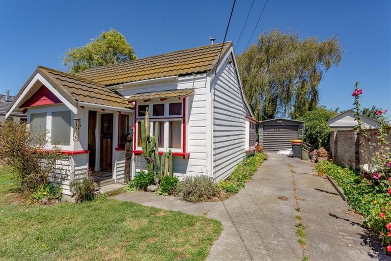 Photo of property in 16 Bass Street, Woolston, Christchurch, 8062