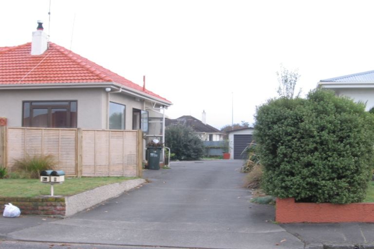 Photo of property in 5a Flanders Avenue, Onekawa, Napier, 4110