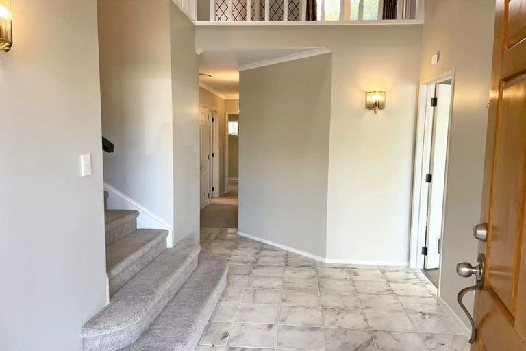 Photo of property in 2 Kaniere Place, Half Moon Bay, Auckland, 2012