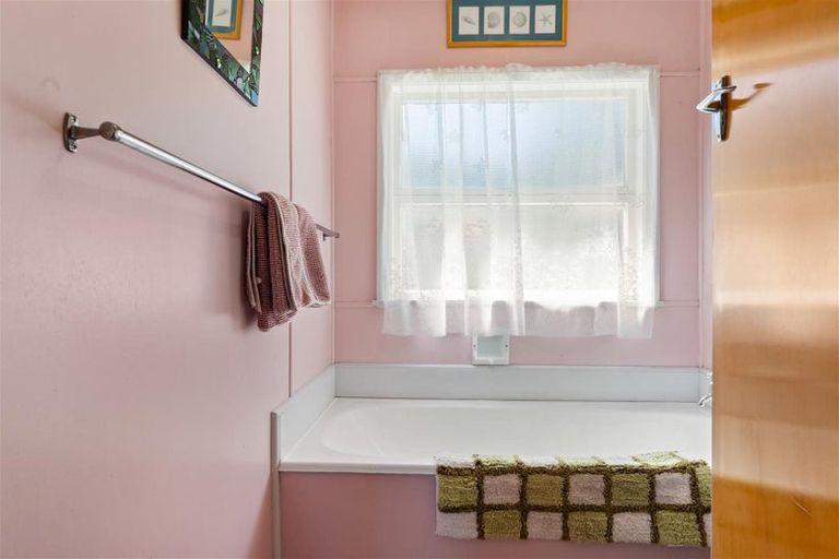 Photo of property in 33 Rainbow Drive, Atawhai, Nelson, 7010