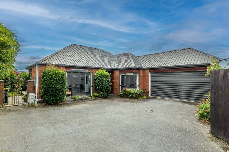 Photo of property in 1/28 Staveley Street, Avonhead, Christchurch, 8042