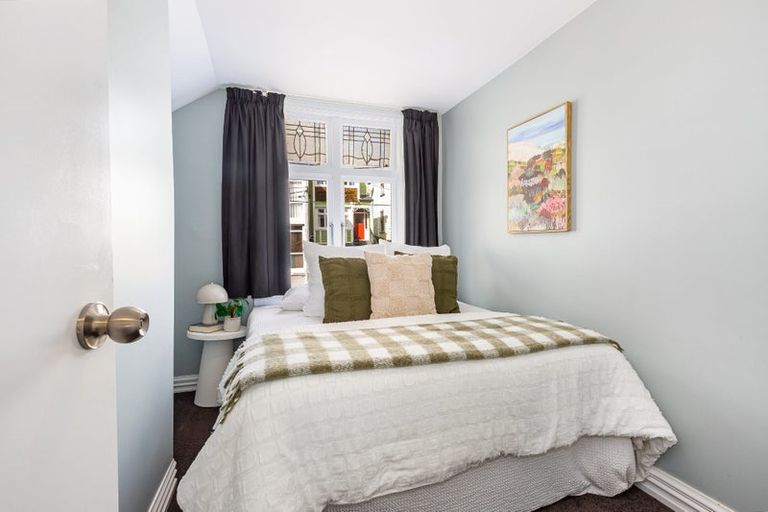 Photo of property in 4 Brougham Street, Mount Victoria, Wellington, 6011