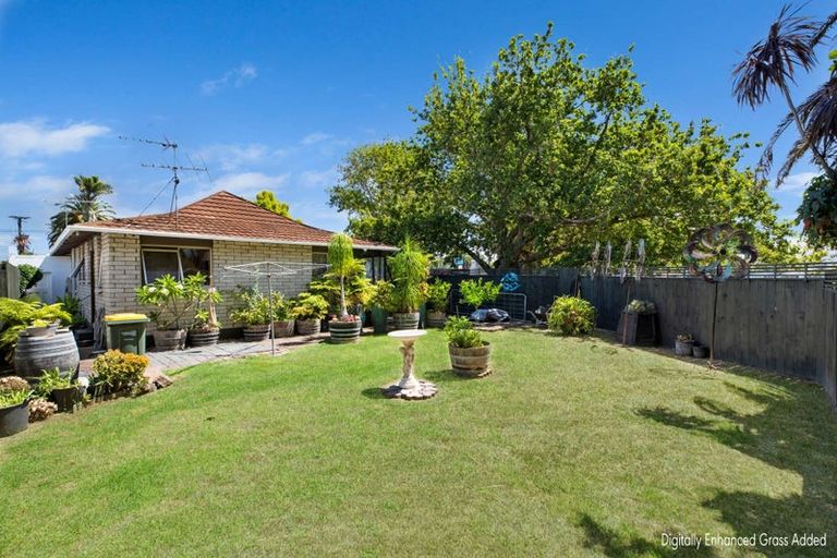 Photo of property in 146a Parkhurst Road, Parakai, 0830