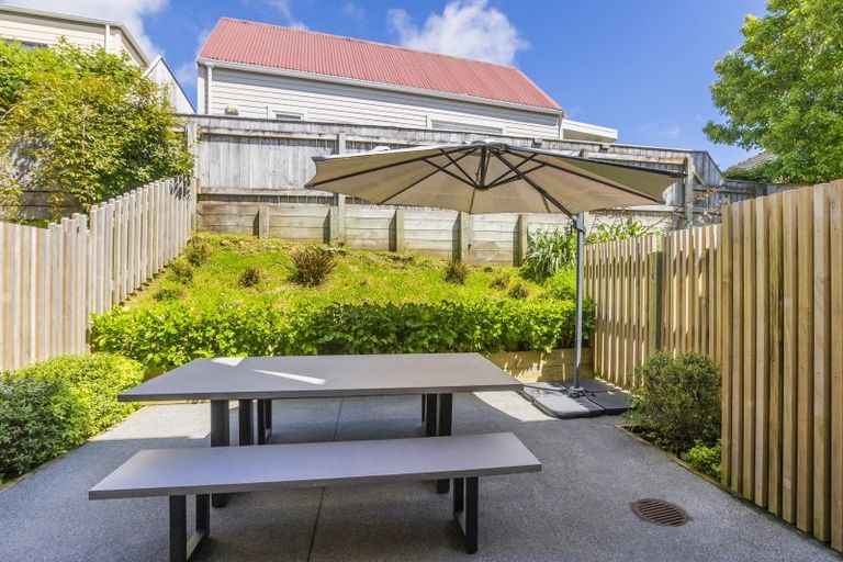 Photo of property in 10/23 Middleton Road, Johnsonville, Wellington, 6037