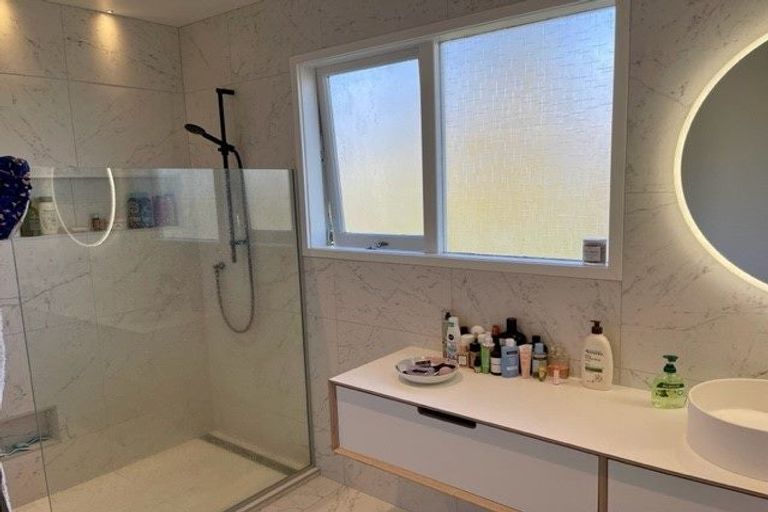 Photo of property in 1/49 Lake View Road, Takapuna, Auckland, 0622