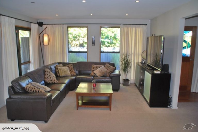 Photo of property in 19 O'halloran Drive, Halswell, Christchurch, 8025