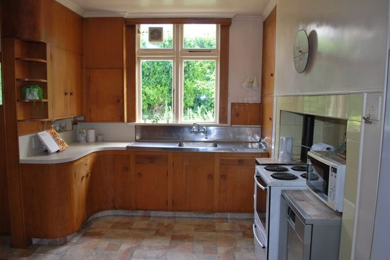 Photo of property in 39 Moana Crescent, Musselburgh, Dunedin, 9013