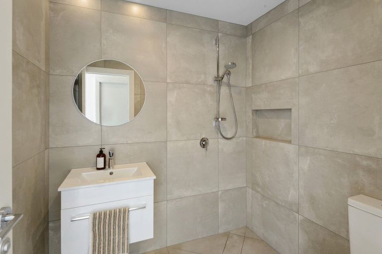 Photo of property in 30 Wroxton Terrace, Merivale, Christchurch, 8014