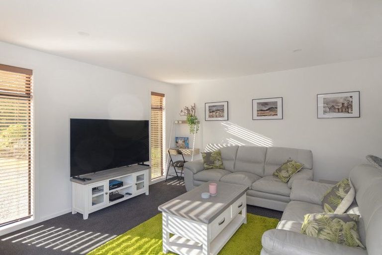 Photo of property in 10 Bute Street, Moeraki, 9482