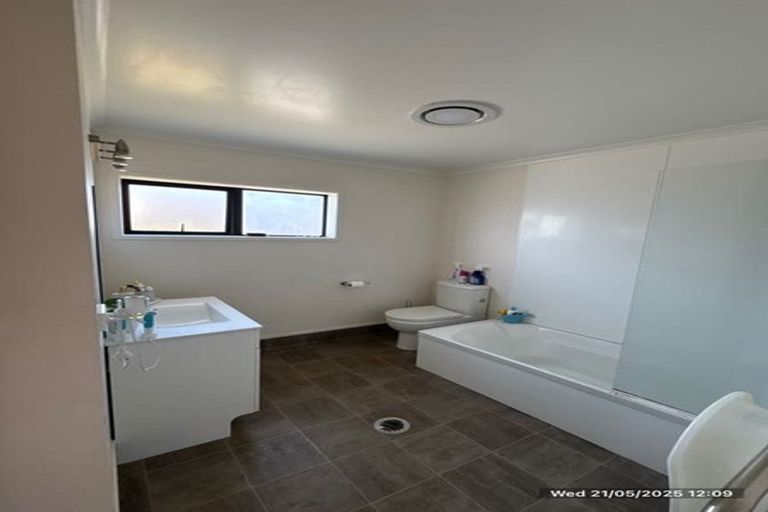 Photo of property in 1/2 Pitt Street, Frankton, Hamilton, 3204