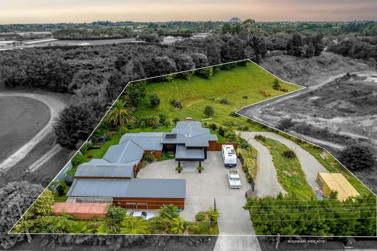 Photo of property in 72 Kennedy Road, Pyes Pa, Tauranga, 3112
