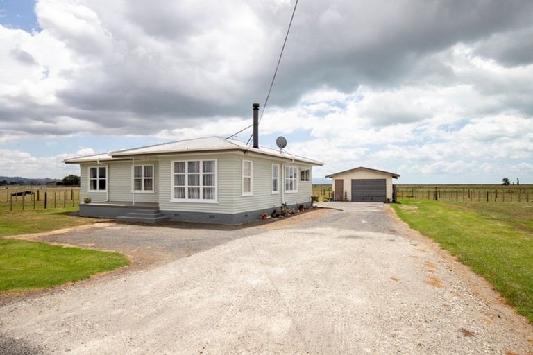 Photo of property in 851 State Highway 25, Waitakaruru, Thames, 3576