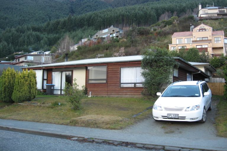 Photo of property in 3a Watts Road, Fernhill, Queenstown, 9300