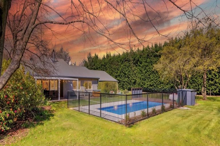 Photo of property in 2469 Tram Road, West Eyreton, Rangiora, 7475
