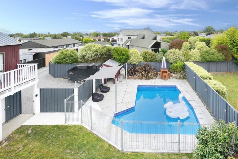 Photo of property in 30 Keldon Avenue, Rangiora, 7400