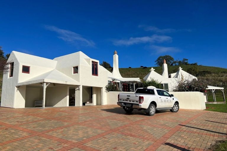 Photo of property in 378 Te Mata Road, Havelock North, 4294