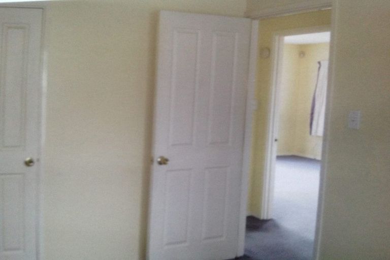 Photo of property in 1/1b Dickson Crescent, Hornby, Christchurch, 8042