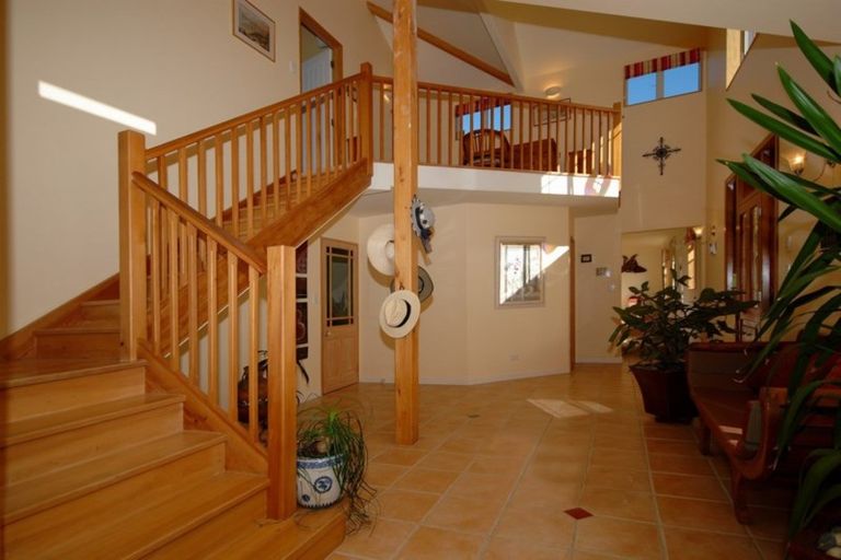 Photo of property in 10 Rangitane Road, Kerikeri, 0294